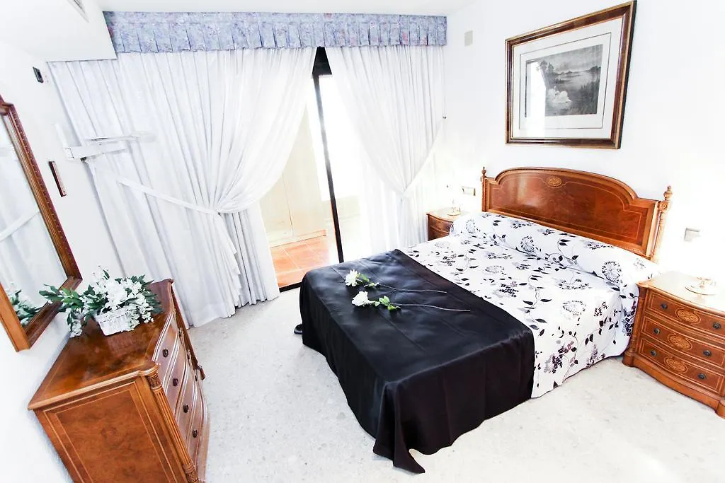 Eva Vendrell Planet Costa Dorada Apartment Salou