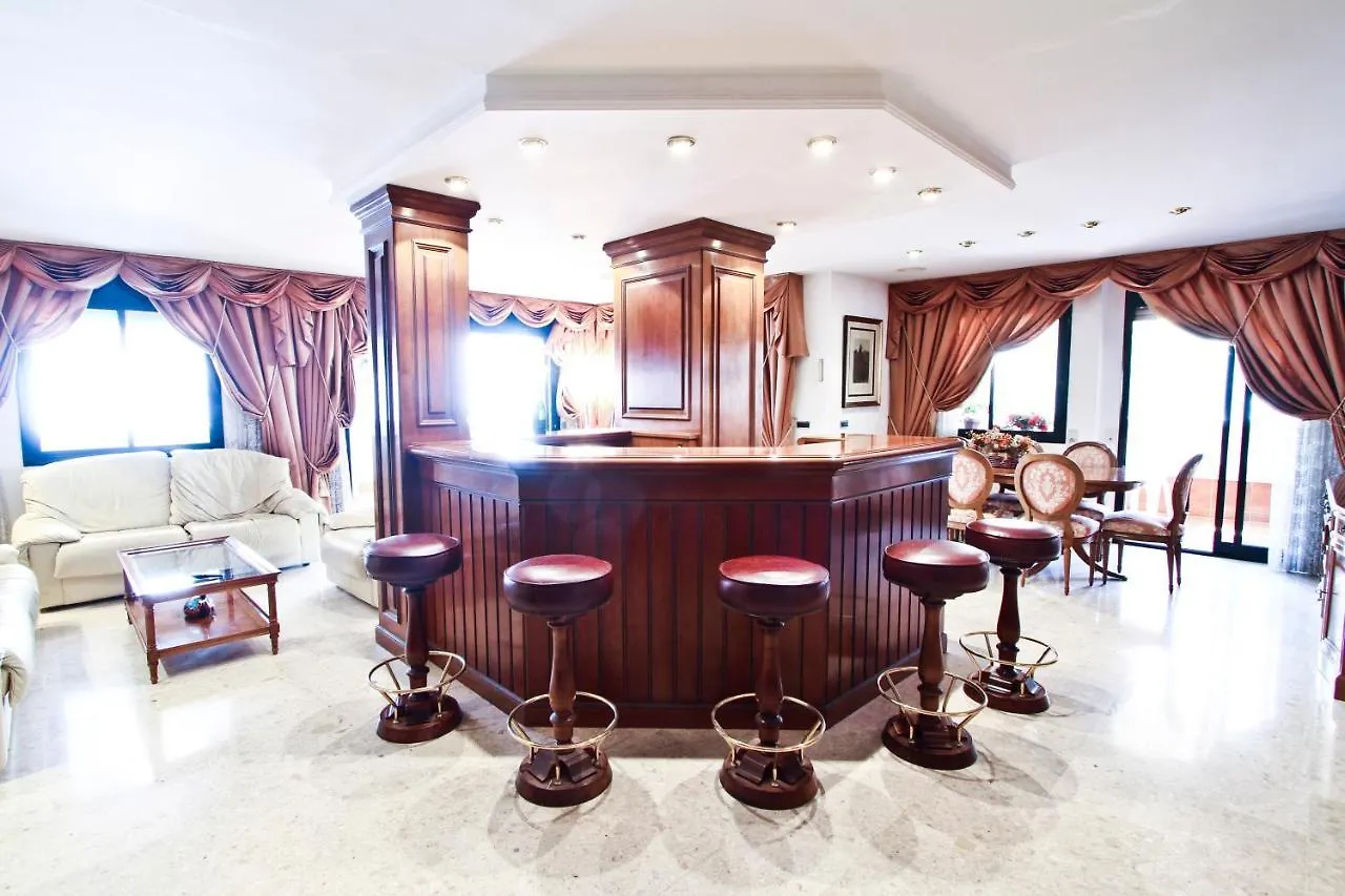 Eva Vendrell Planet Costa Dorada Apartment Salou